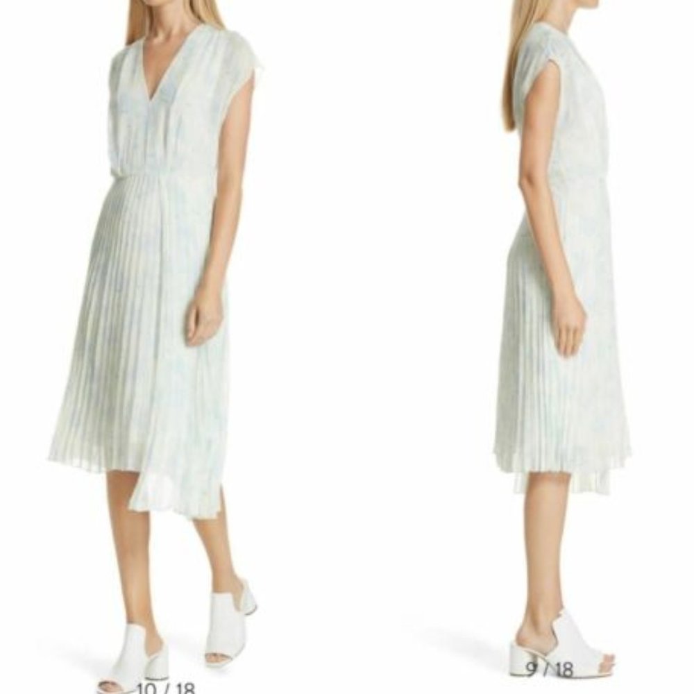 Lewit Green Pleated Chiffon V Neck Midi Dress